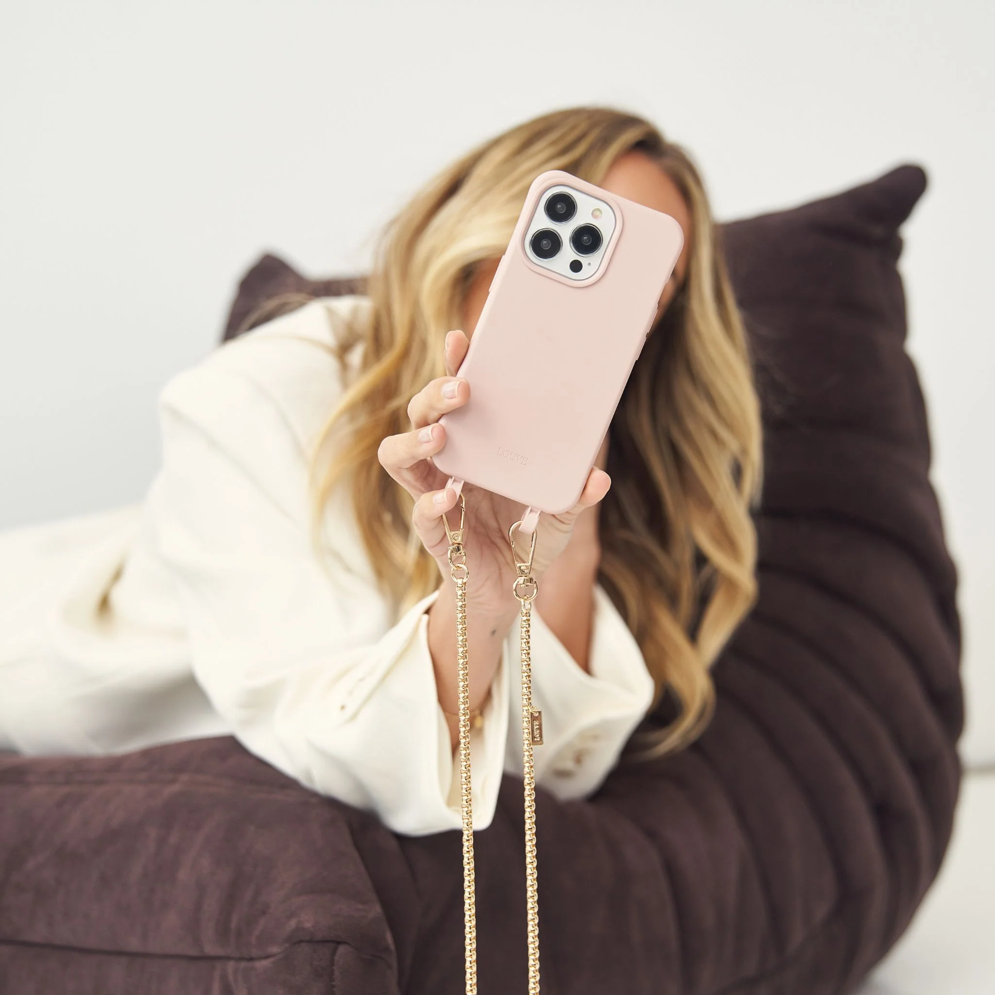 Dusty Pink Crossbody Phone Case - Image 5
